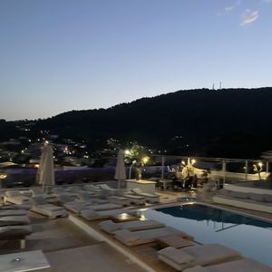 Meet your Posher, Isak